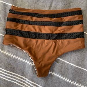 Acacia Swimwear High Waisted Bottoms S